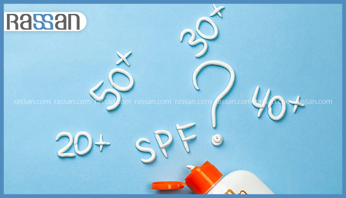 SPF چیست و چه تفاوتی بین SPF 30 و SPF 50 وجود دارد؟ 3 نمایش مقایسهای عددهای مختلف SPF روی زمینه آبی