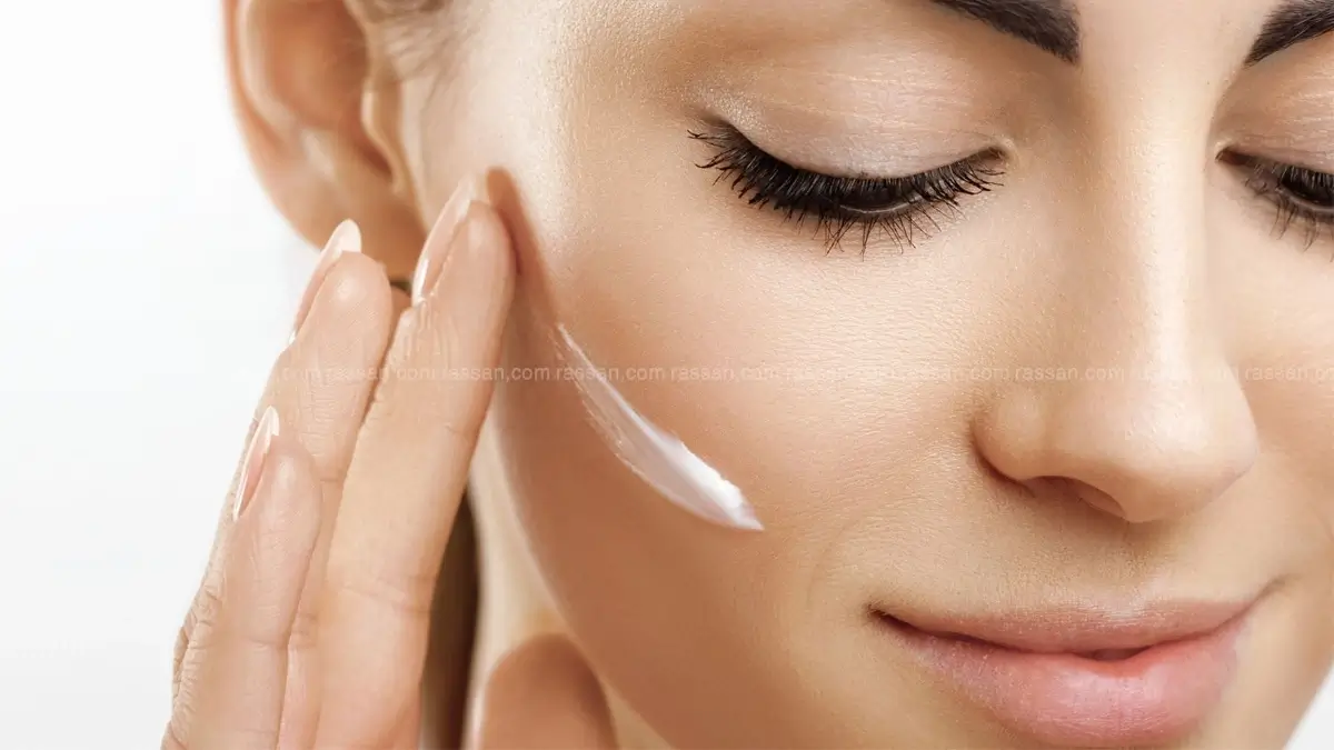 چرا کرم مرطوب کننده برای پوست صورت ضروری است؟